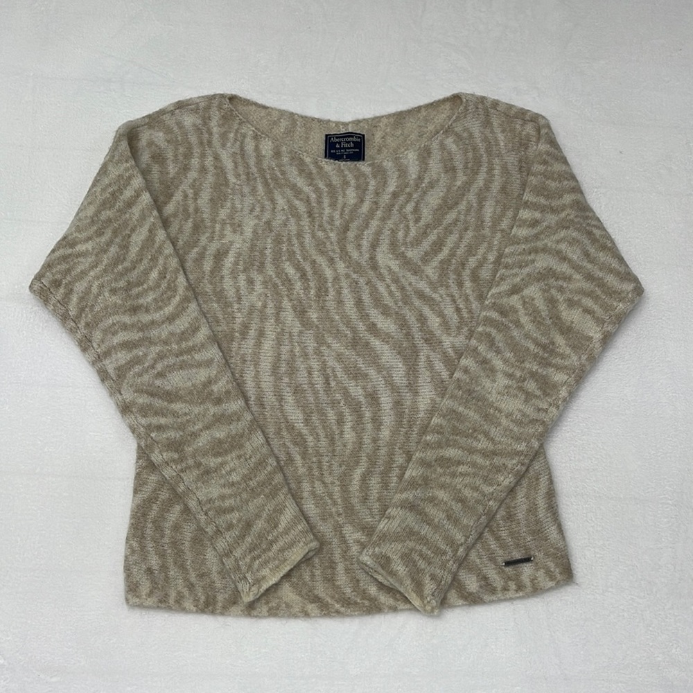 Abercrombie & Fitch Cream Zebra Print Sweater sz Small
